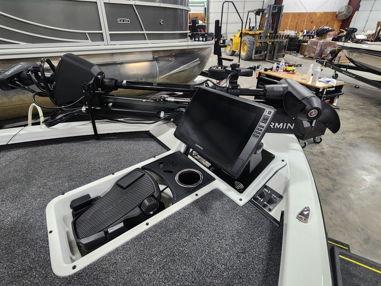 Vexus AVX Bow Replacement Plate with Gimbal Holes