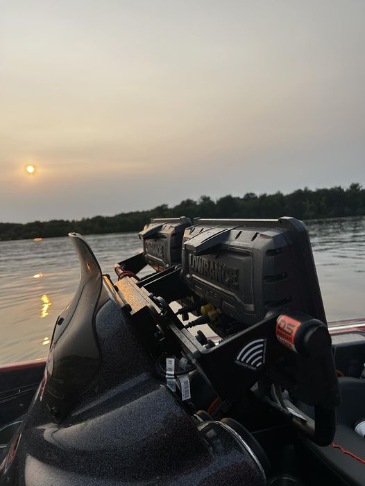 Bass Cat Dual Smart Bracket Console Mounting System (Models Vary)