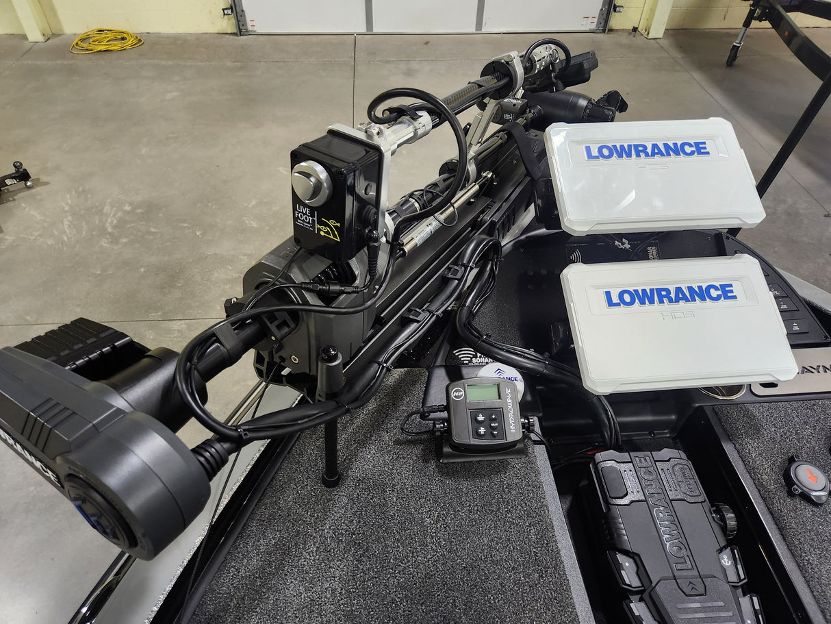 Caymas CX21 Bow Replacement Plate with Gimbal Holes