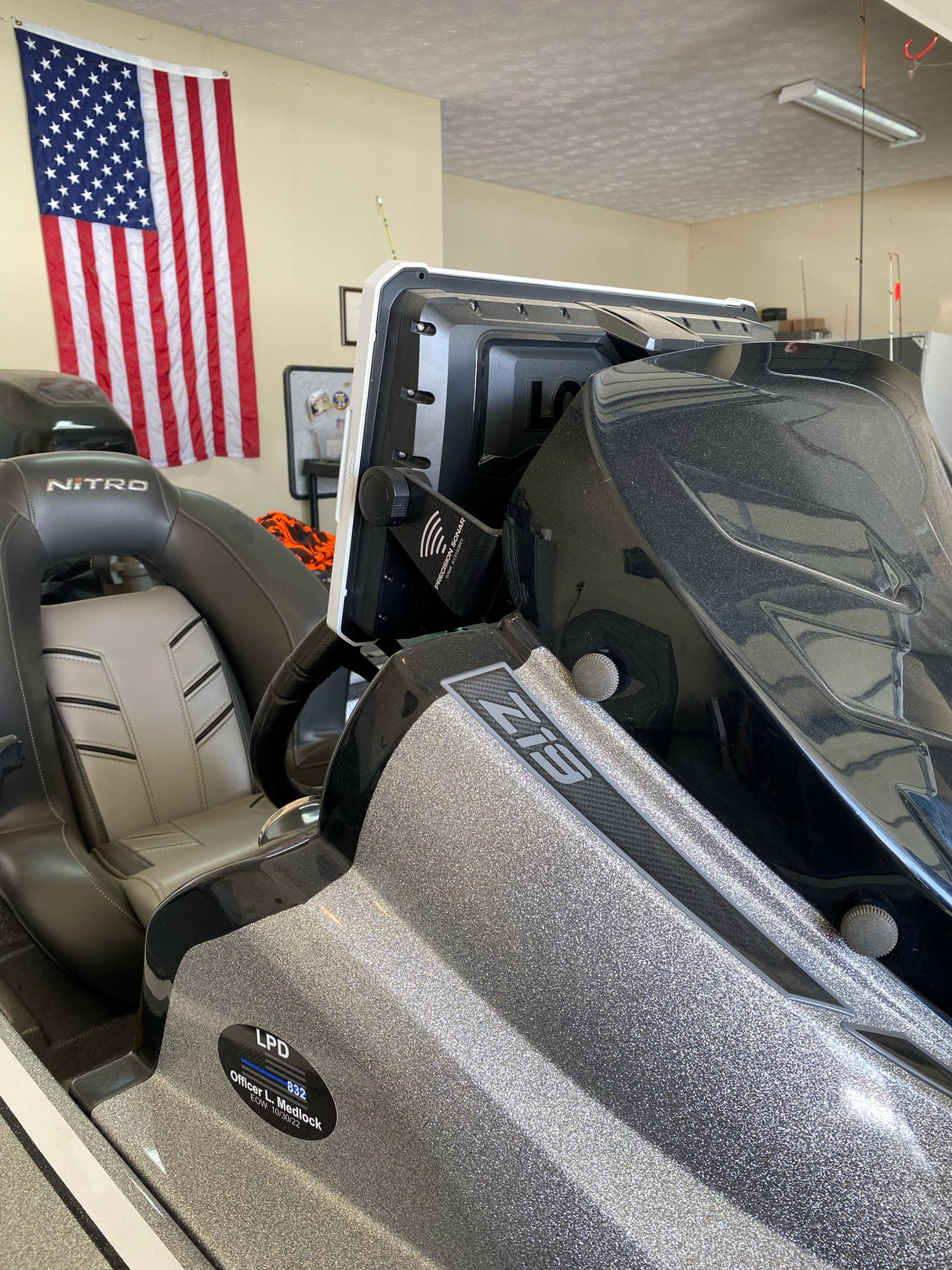 Nitro Z7 & Z17 Smart Bracket Console Mounting System