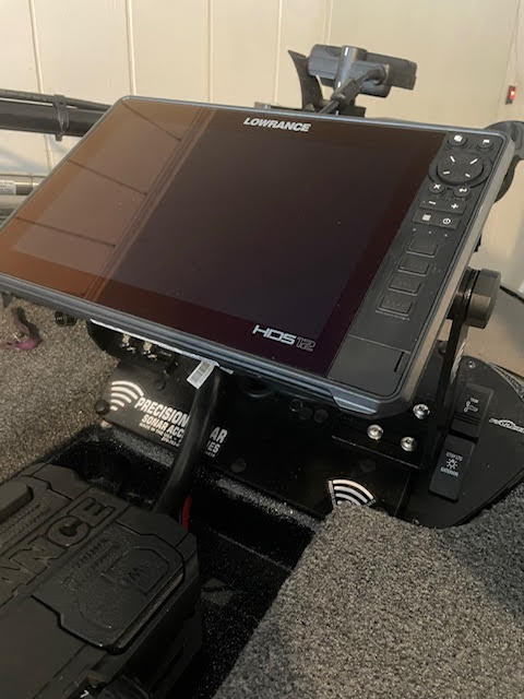 Falcon F195 Bow Replacement Plate with Gimbal Holes