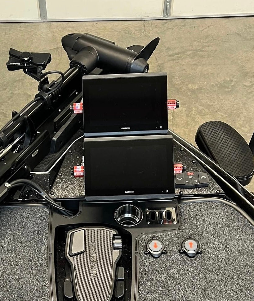 Ranger R Bow Replacement Plate with Gimbal Holes