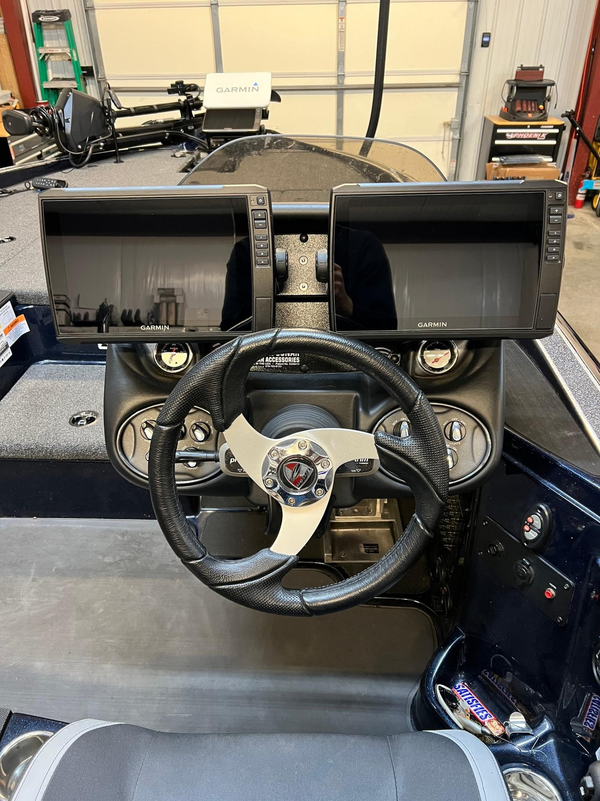 Triton 179TRX, 189TRX, 18TRX, 19TRX, and HP/XS Dual Smart Bracket Console Mounting Systems