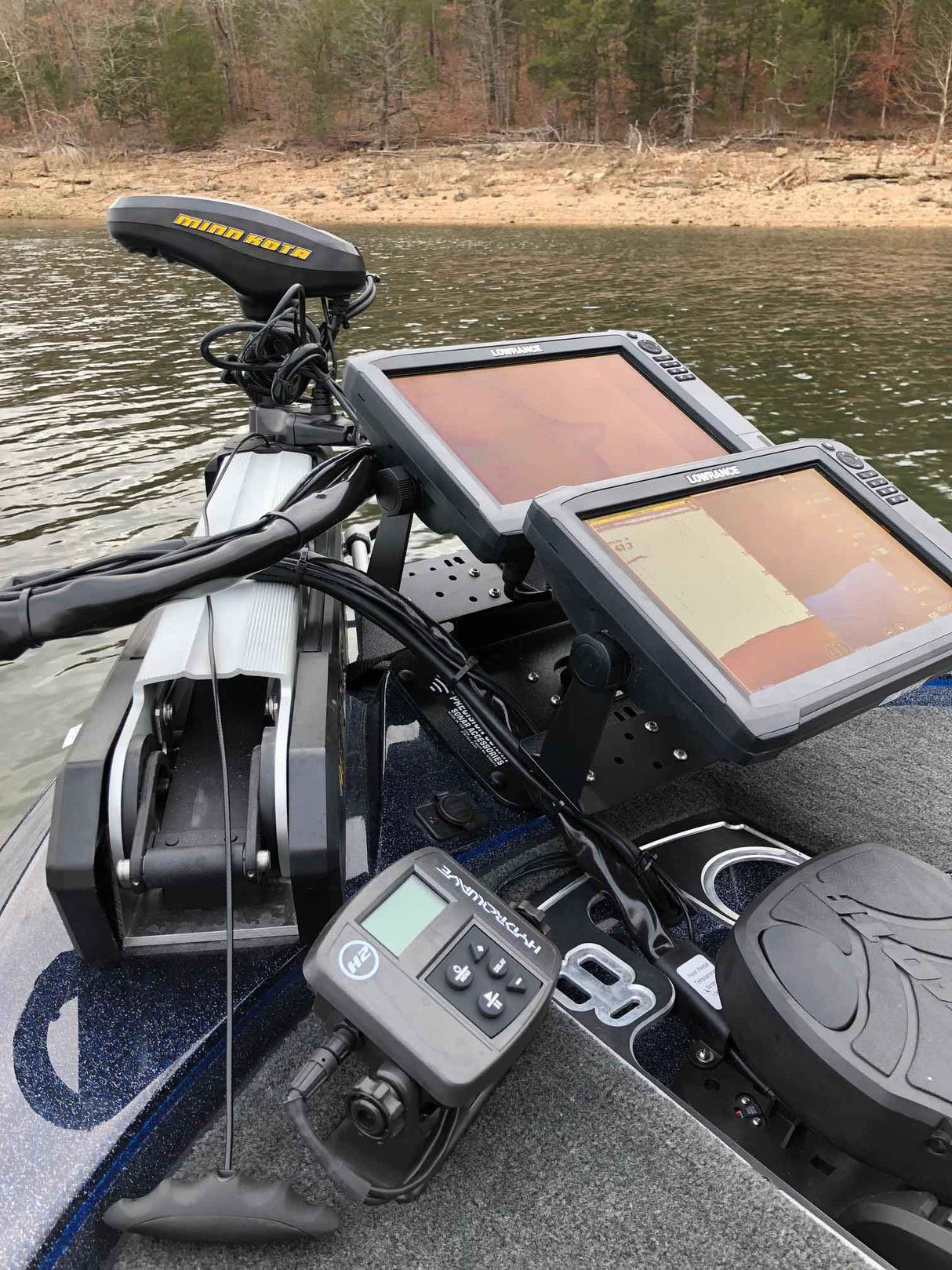 Skeeter FX/ZX Bow Replacement Plate with Gimbal Holes