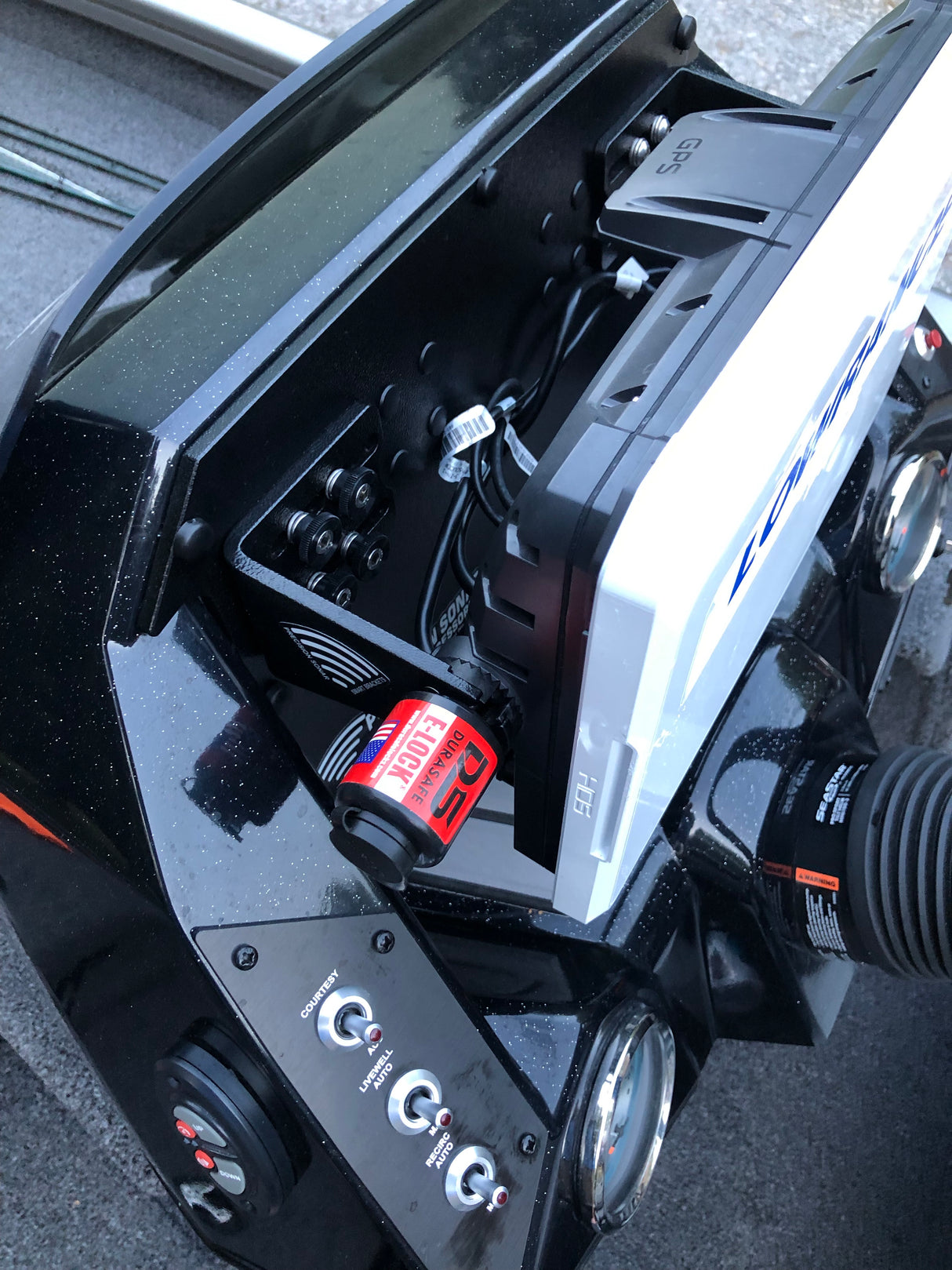 Crestliner Bass & Crappie Smart Bracket Console Mounting System