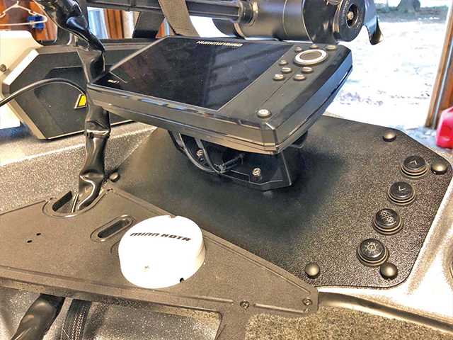 Ranger Z185 Bow Replacement Plate with Gimbal Holes
