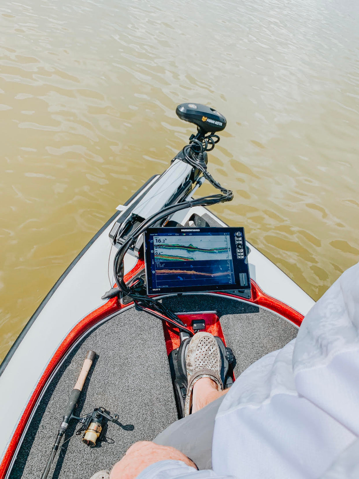 Legend V-20 Bow Replacement Plate with Gimbal Holes