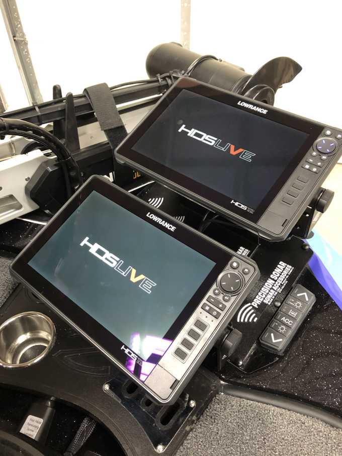 Over and Under Bow Mount